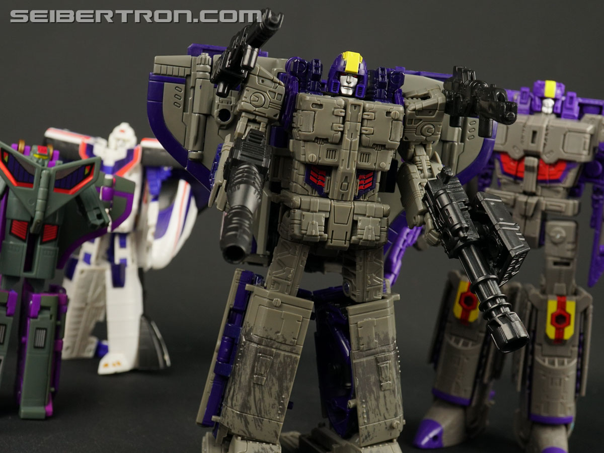Transformers War for Cybertron: SIEGE Astrotrain (Image #255 of 267)