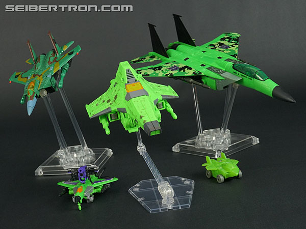 Transformers News: New Galleries: War for Cybertron SIEGE Rainmakers Acid Storm, Ion Storm and Nova Storm