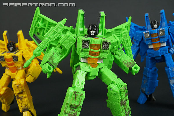 Transformers News: New Galleries: War for Cybertron SIEGE Rainmakers Acid Storm, Ion Storm and Nova Storm