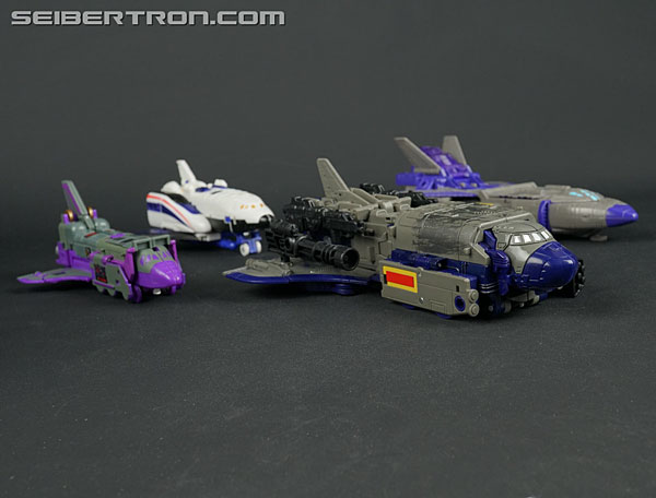 Transformers War for Cybertron: SIEGE Astrotrain (Image #62 of 267)