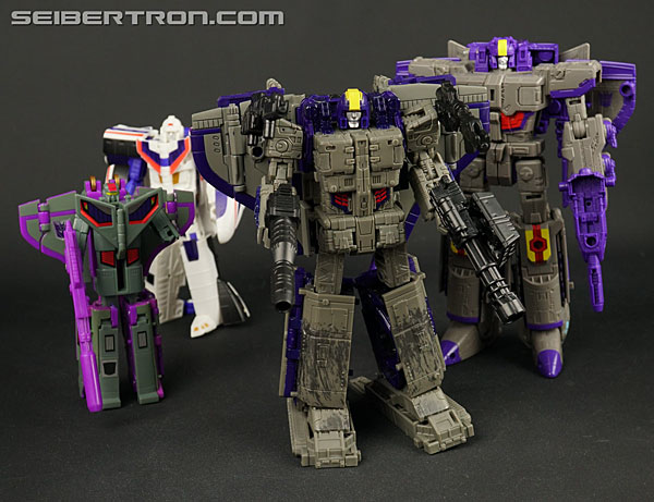 Transformers War for Cybertron: SIEGE Astrotrain (Image #253 of 267)