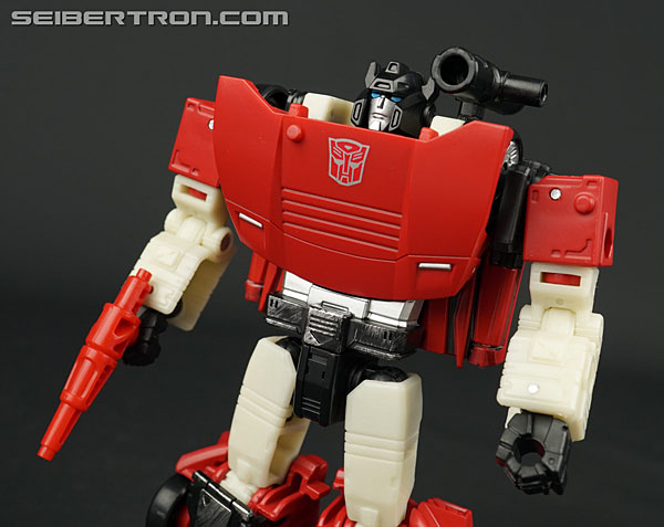 Transformers War for Cybertron: SIEGE Sideswipe Toy Gallery (Image #80 ...