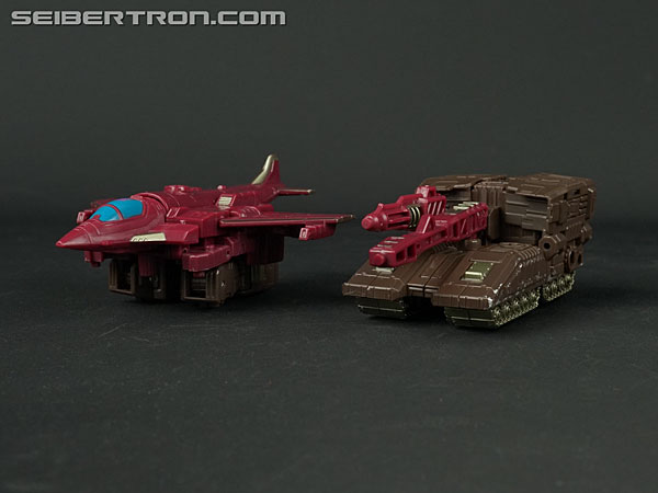 Transformers War for Cybertron: SIEGE Skytread (Flywheels) (Image #46 of 159)