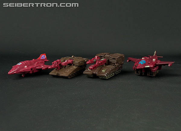 Transformers War for Cybertron: SIEGE Skytread (Flywheels) (Image #66 of 159)
