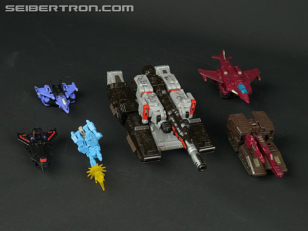 Transformers War for Cybertron: SIEGE Skytread (Flywheels) (Image #81 of 159)