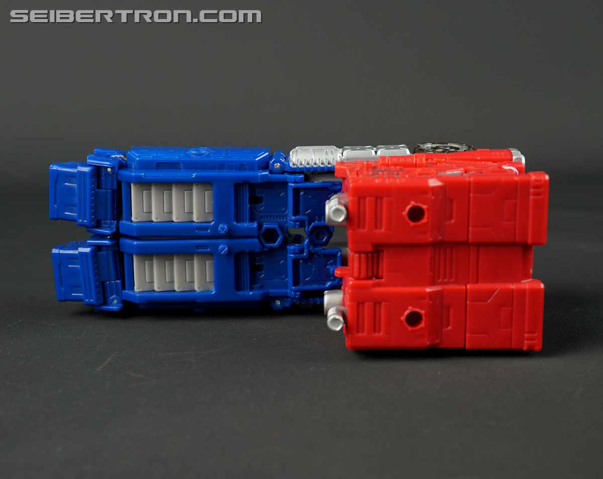 Transformers War for Cybertron: SIEGE Optimus Prime (Image #65 of 228)