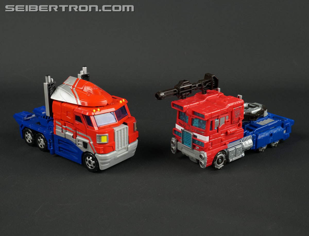Transformers War for Cybertron: SIEGE Optimus Prime (Image #76 of 228)