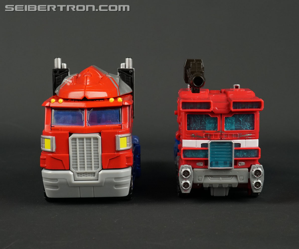 Transformers War for Cybertron: SIEGE Optimus Prime (Image #77 of 228)