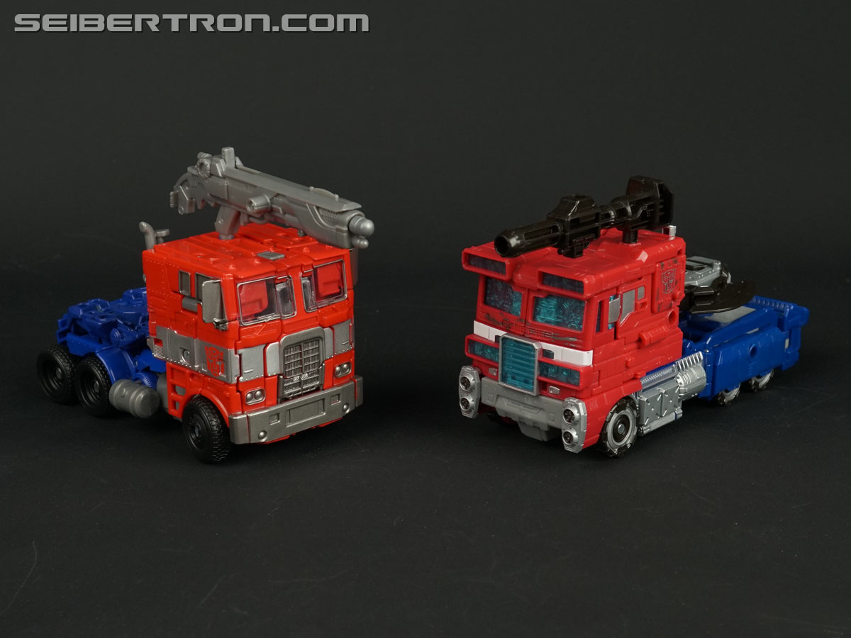 Transformers War for Cybertron: SIEGE Optimus Prime (Image #83 of 228)