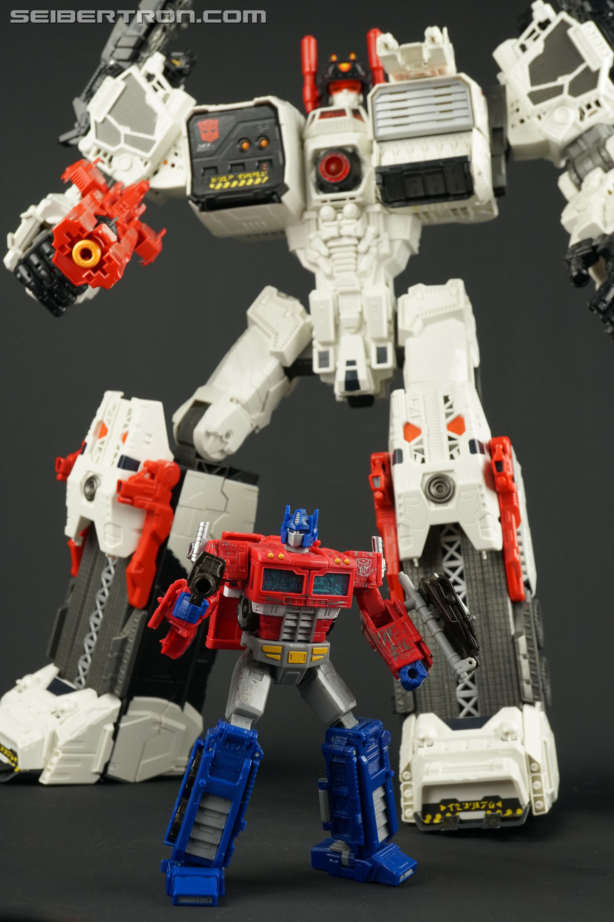 Transformers War for Cybertron: SIEGE Optimus Prime (Image #177 of 228)