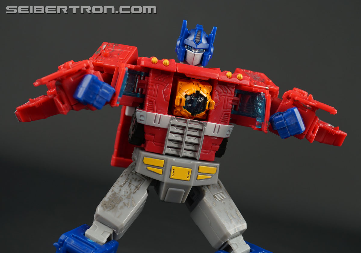 transformers siege cybertron optimus prime