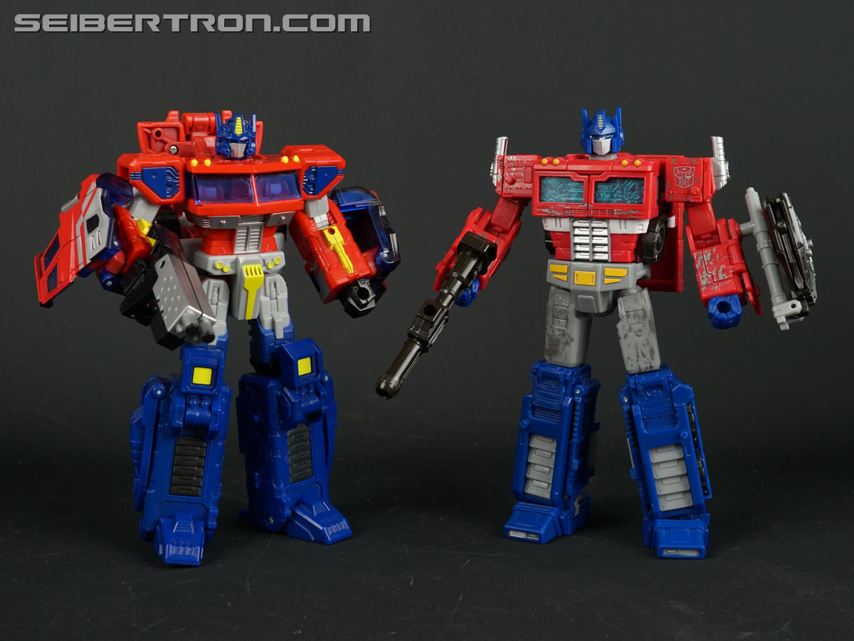 Transformers War for Cybertron: SIEGE Optimus Prime (Image #191 of 228)