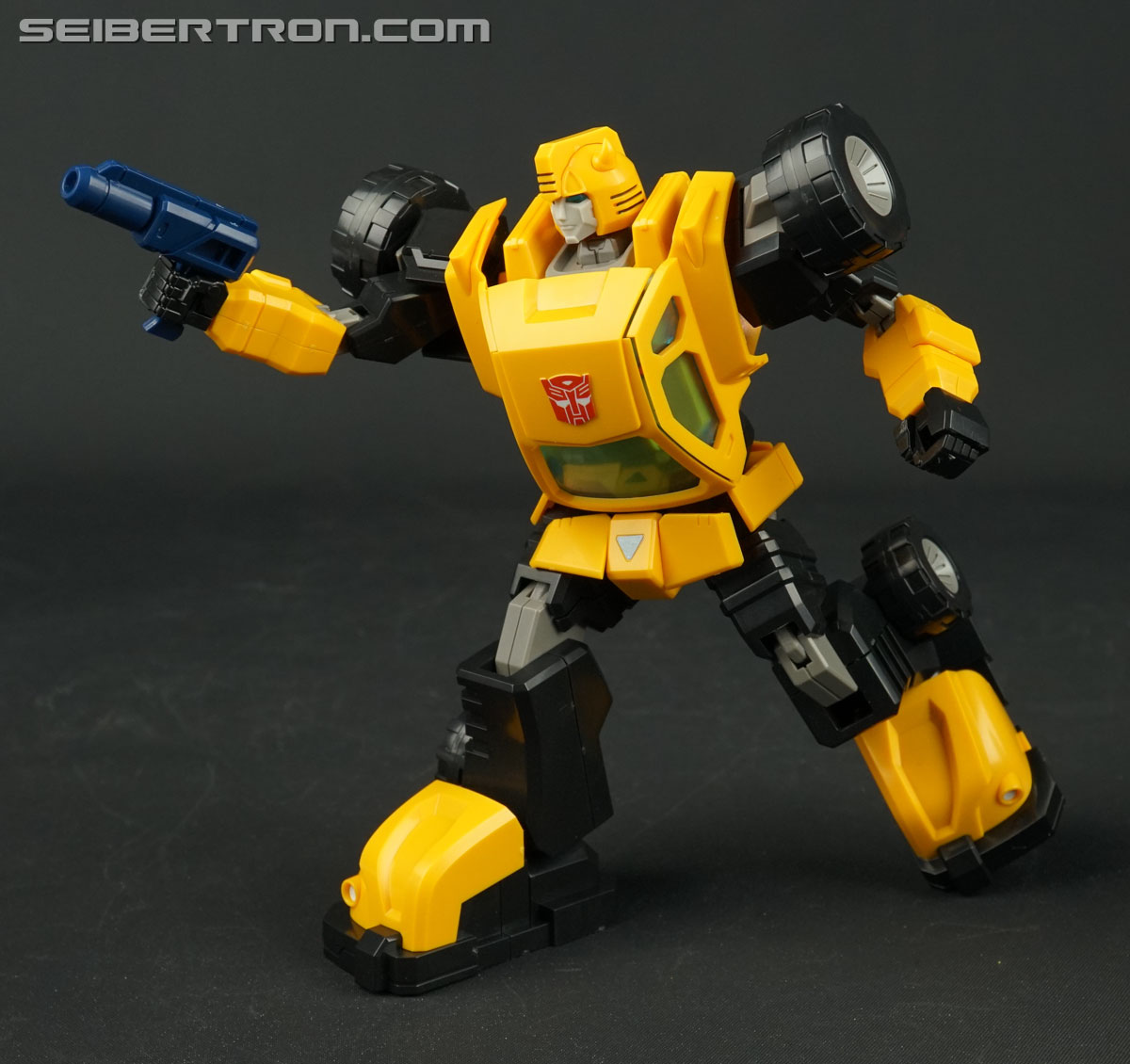 Flame store toys bumblebee