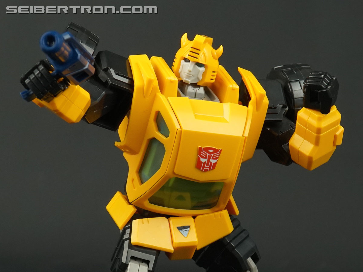 Transformers Flame Toys Bumblebee (Image #53 of 140)