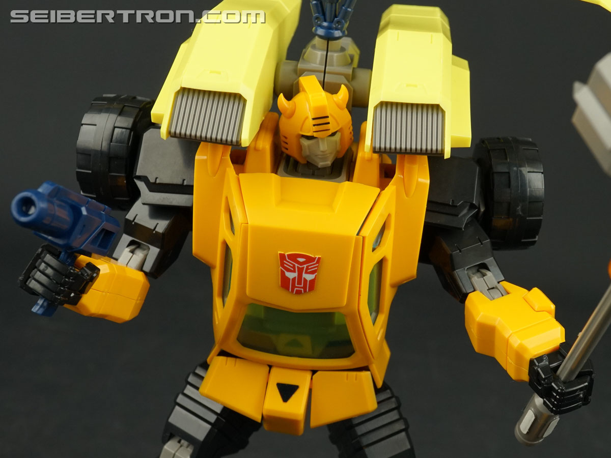 Transformers Flame Toys Bumblebee (Image #91 of 140)