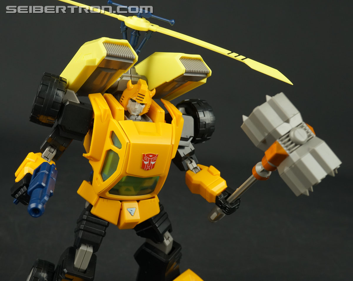 Transformers Flame Toys Bumblebee (Image #93 of 140)