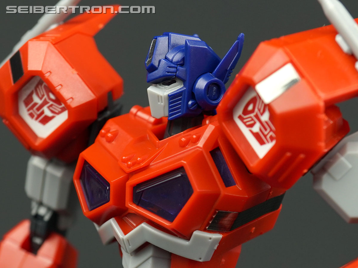 Transformers Flame Toys Optimus Prime (Attack Mode) (Image #111 of 128)