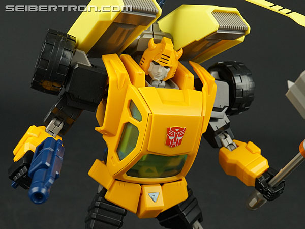 Transformers Flame Toys Bumblebee Toy Gallery (Image #94 of 140)