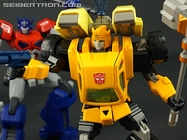 Transformers Flame Toys Bumblebee (Image #112 of 140)