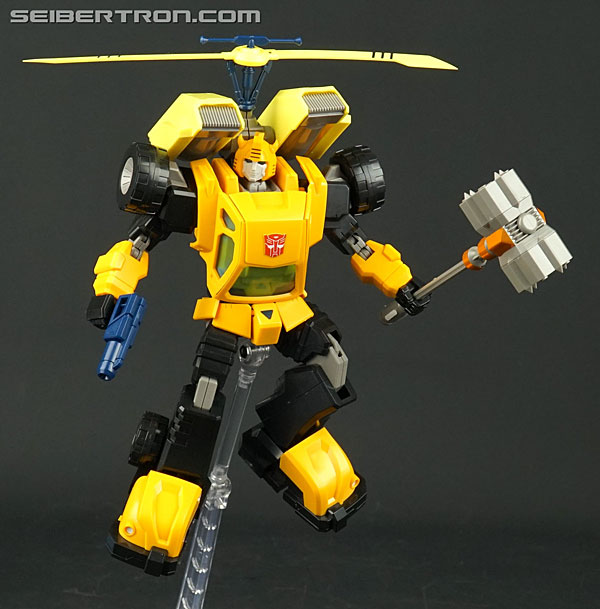 Transformers News: New Seibertron Galleries Flame Toys Furai Bumblebee and Thundercracker