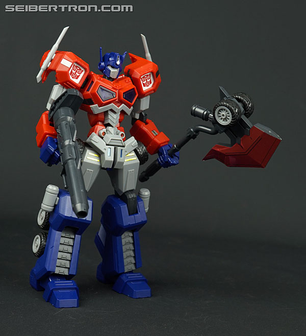 Transformers Flame Toys Optimus Prime (Attack Mode) (Image #8 of 128)