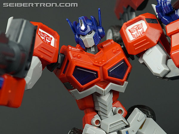 Transformers Flame Toys Optimus Prime (Attack Mode) (Image #25 of 128)