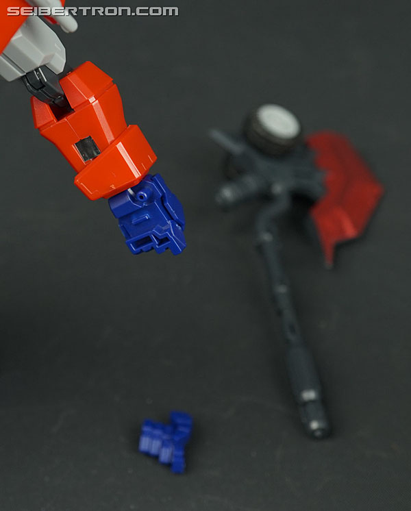Transformers Flame Toys Optimus Prime (Attack Mode) (Image #46 of 128)