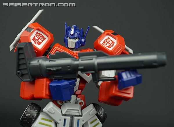 Transformers Flame Toys Optimus Prime (Attack Mode) (Image #55 of 128)