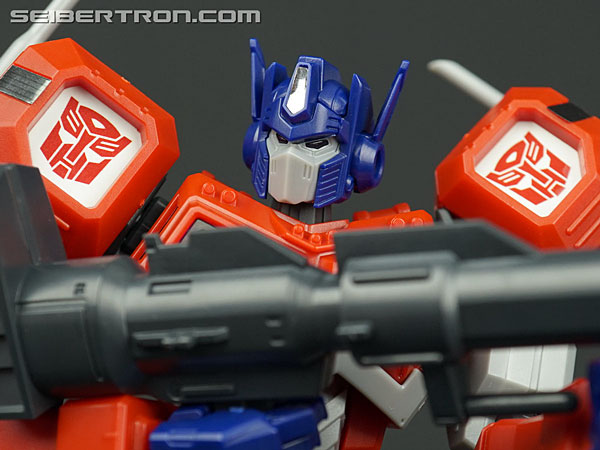 Transformers Flame Toys Optimus Prime (Attack Mode) (Image #56 of 128)