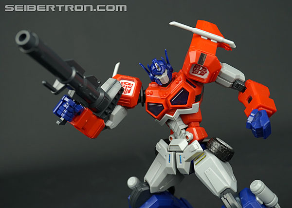 Transformers Flame Toys Optimus Prime (Attack Mode) (Image #61 of 128)