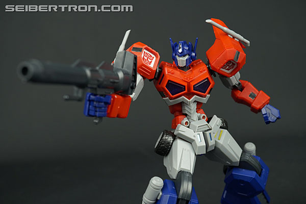 Transformers Flame Toys Optimus Prime (Attack Mode) (Image #66 of 128)