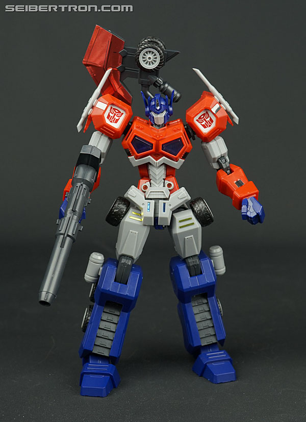 Transformers Flame Toys Optimus Prime (Attack Mode) Toy Gallery (Image ...