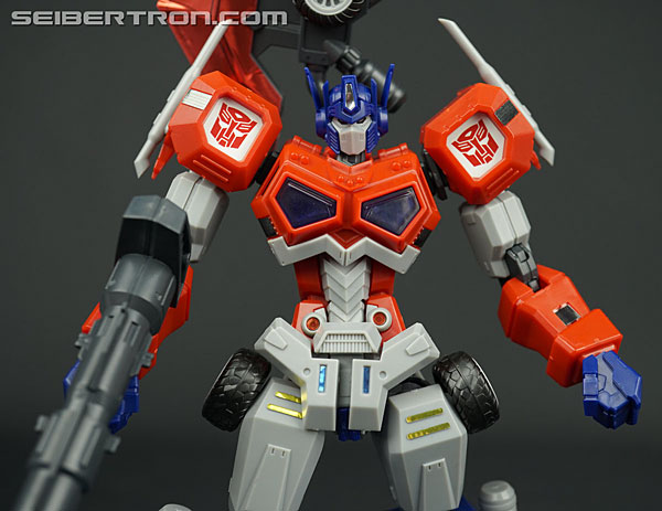 Transformers Flame Toys Optimus Prime (Attack Mode) (Image #73 of 128)