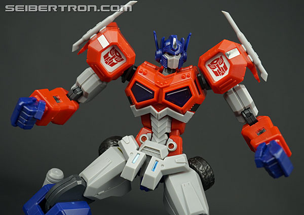 Transformers Flame Toys Optimus Prime (Attack Mode) (Image #97 of 128)