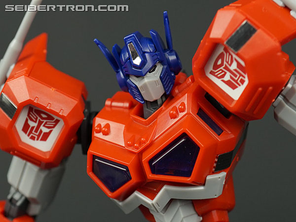 Transformers Flame Toys Optimus Prime (Attack Mode) (Image #100 of 128)