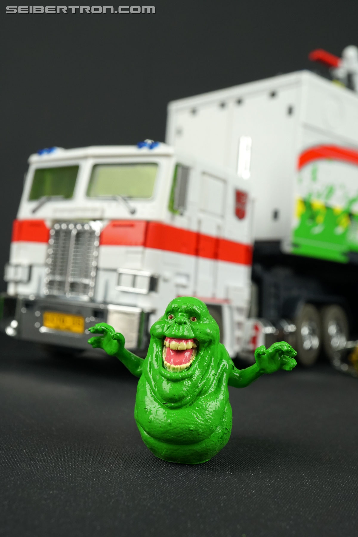 Ghostbusters X Transformers MP-10G Optimus Prime (Image #85 of 192)