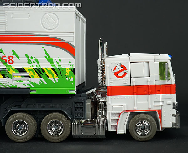 Ghostbusters X Transformers MP-10G Optimus Prime (Image #28 of 192)
