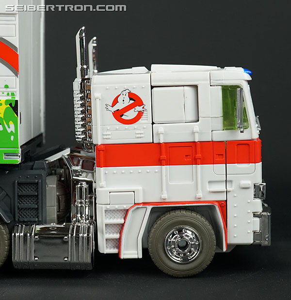 Ghostbusters X Transformers MP-10G Optimus Prime (Image #29 of 192)