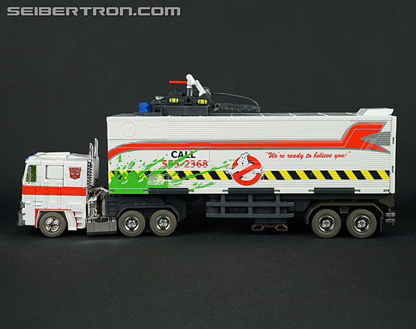 Ghostbusters X Transformers MP-10G Optimus Prime (Image #37 of 192)