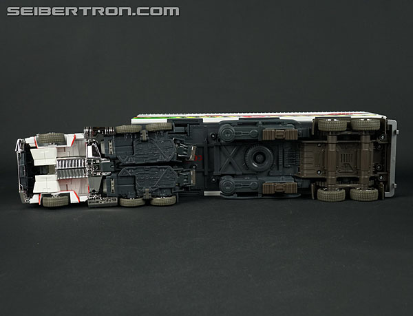 Ghostbusters X Transformers MP-10G Optimus Prime (Image #44 of 192)