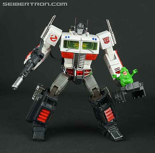 Transformers News: New Gallery Of #SDCC Exclusive Transformers Collaboration MP-10G Optimus Prime With Slimer
