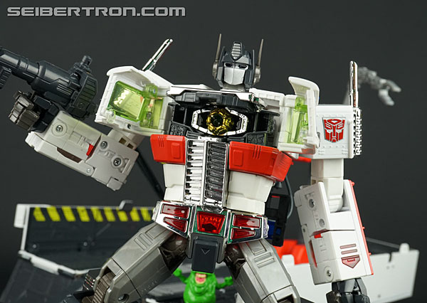 Ghostbusters X Transformers MP-10G Optimus Prime (Image #156 of 192)