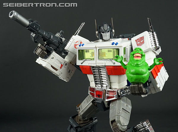 Transformers News: New Gallery Of #SDCC Exclusive Transformers Collaboration MP-10G Optimus Prime With Slimer
