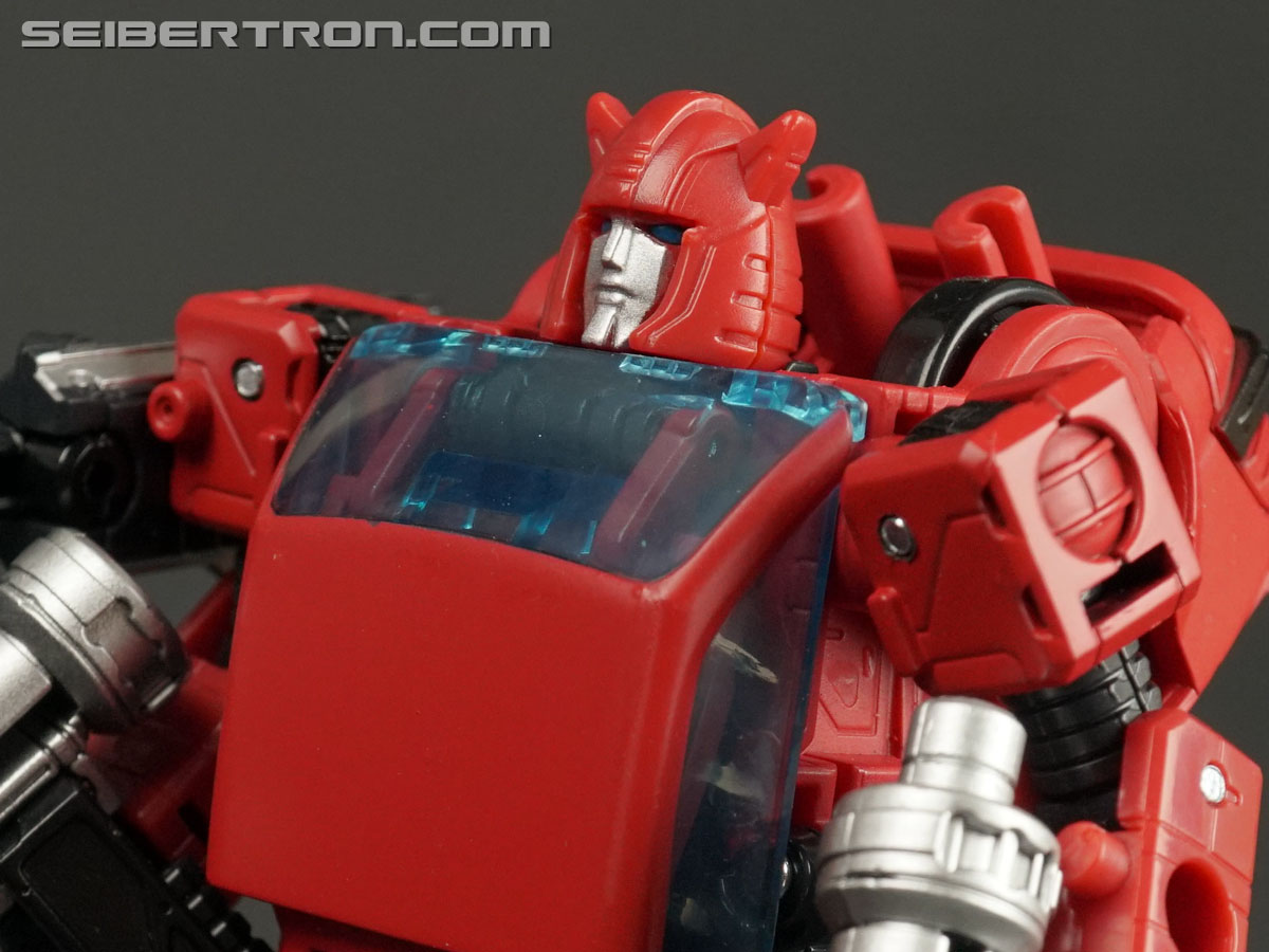Transformers War for Cybertron: Earthrise Cliffjumper (Image #81 of 141)