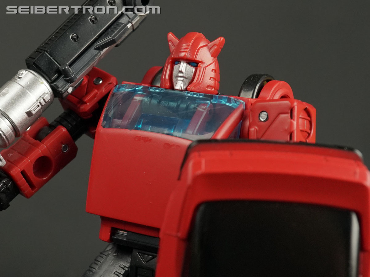 Transformers War for Cybertron: Earthrise Cliffjumper (Image #98 of 141)