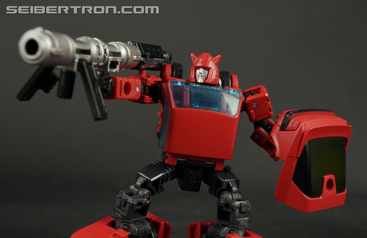 Transformers War for Cybertron: Earthrise Cliffjumper (Image #103 of 141)