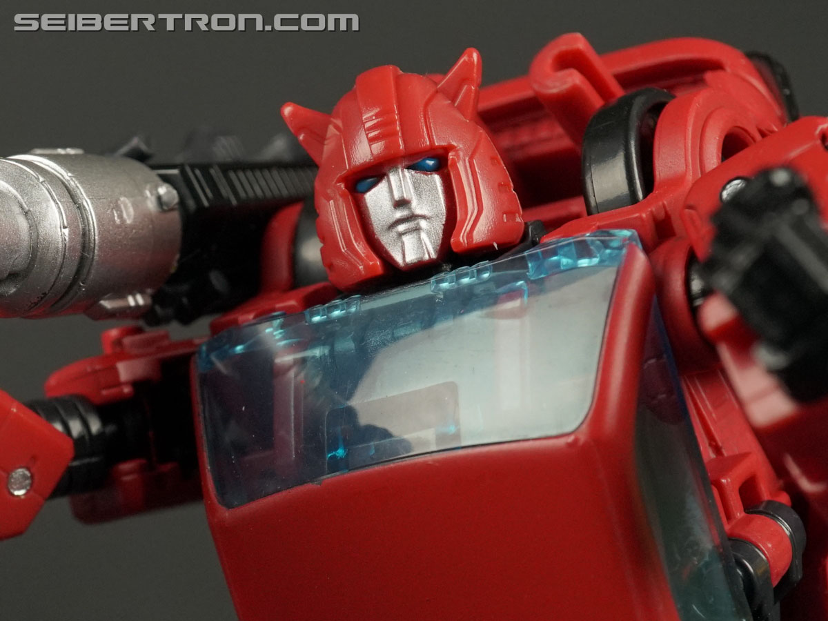 Transformers War for Cybertron: Earthrise Cliffjumper (Image #109 of 141)
