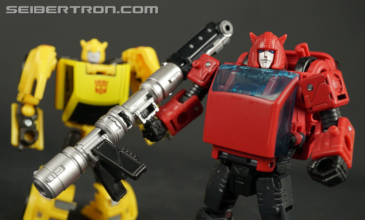 Transformers War for Cybertron: Earthrise Cliffjumper (Image #130 of 141)