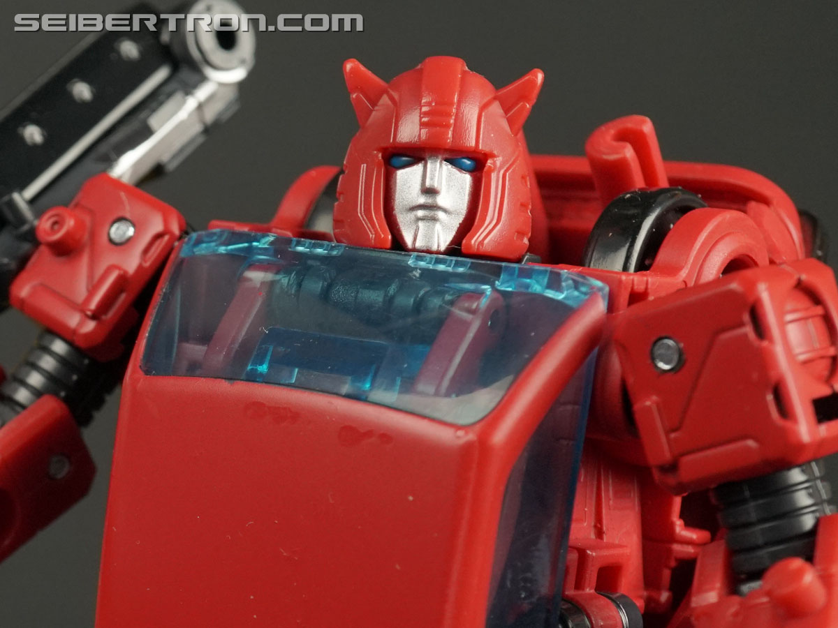 Transformers War for Cybertron: Earthrise Cliffjumper (Image #131 of 141)