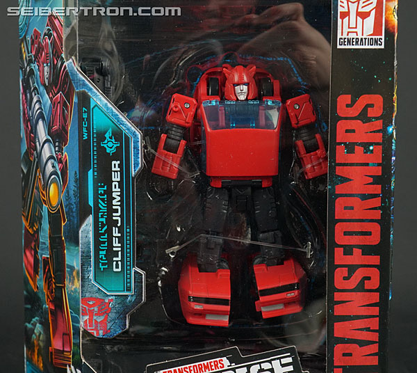 Transformers War for Cybertron: Earthrise Cliffjumper (Image #2 of 141)